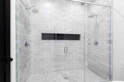 Tile and Shower Enclosure Installers